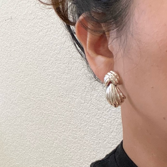 Vintage MONET Silver-tone Knot Door Knocker Earrings 16.5g - Picture 2 of 11